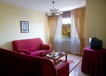 Hotel Millan Negreira Exterior photo